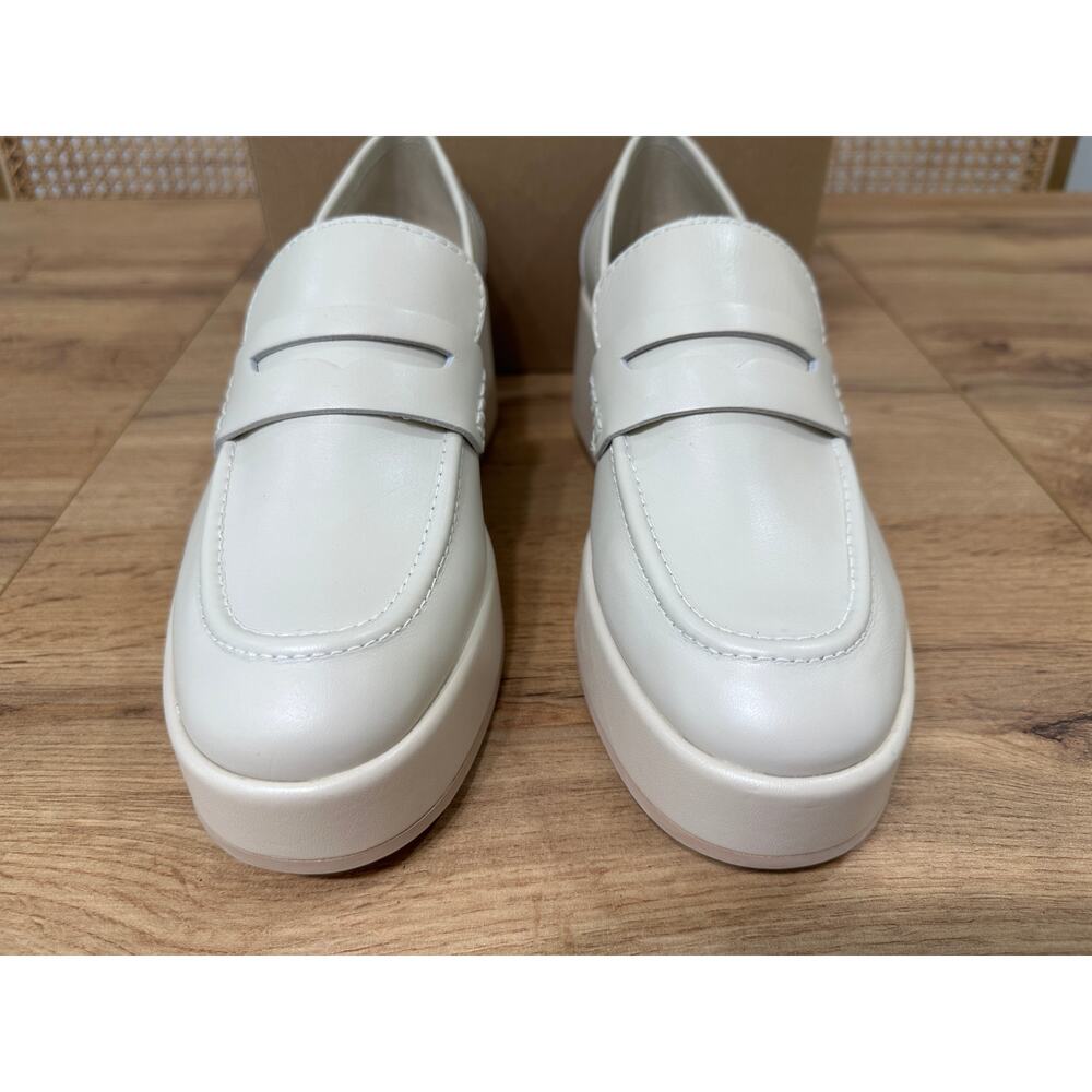 Dolce Vita Cream Heeled Loafers- it was too big. Reposhing. - Picture 6 of 13